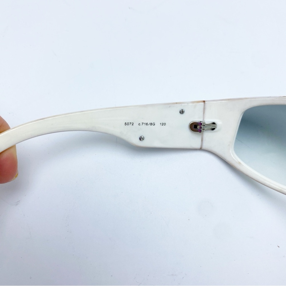 Authentic CHANEL Dream Wrap White & Black Sporty Y2K Early 2000s Sunglasses - Picture 10 of 12